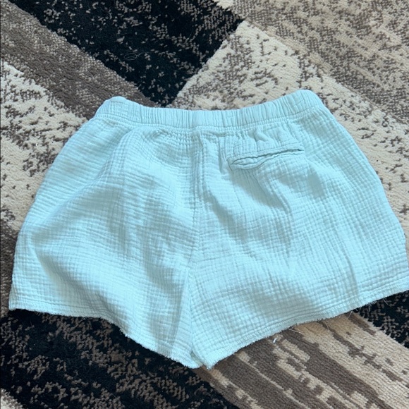 Aerie Light Blue Women's Cargo Shorts - Picture 2 of 3